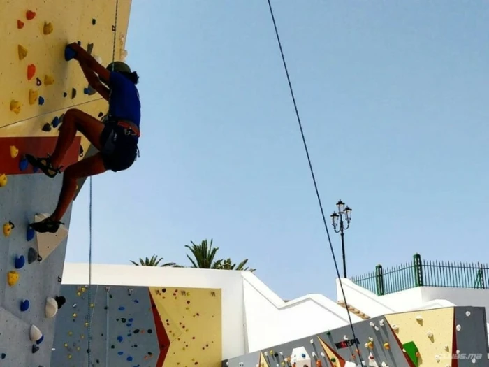 Cours particulier d'escalade - activities for rent on RENTS.ma