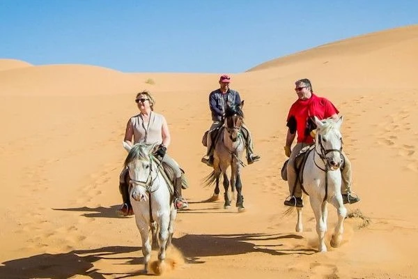 Horse ride tour in Agadir - activities for rent on RENTS.ma
