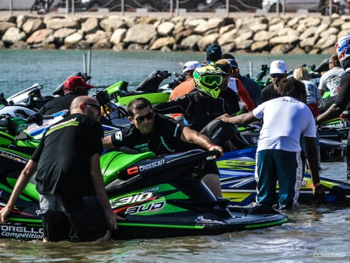 Session 1h de Jet Ski - activities for rent on RENTS.ma