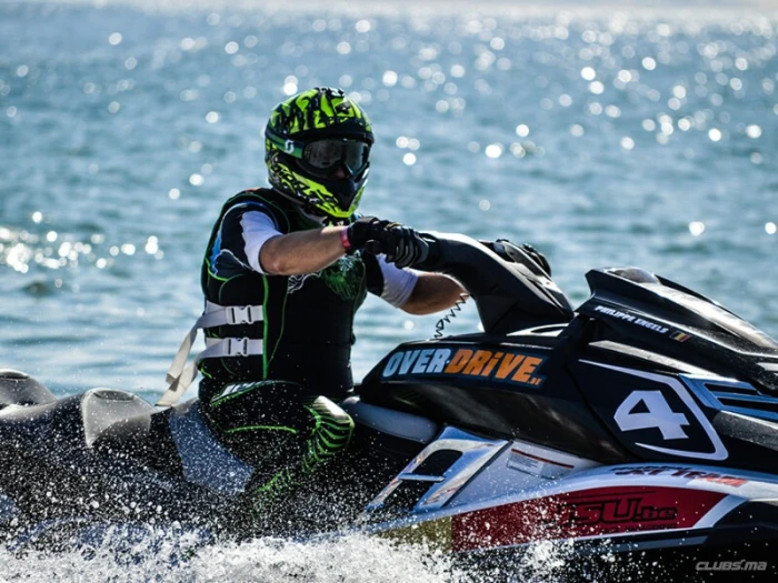 Session 1h de Jet Ski - activities for rent on RENTS.ma