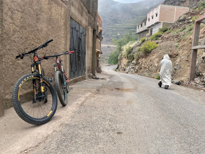 Biking day trip Atlas Mountains - bicycles for rent on RENTS.ma