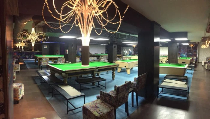 First One Club - Pool billard club - billiard for rent in casablanca - RENTS.ma