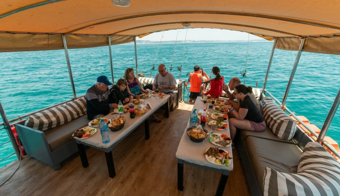 Boat trip in Agadir - boats for rent on RENTS.ma