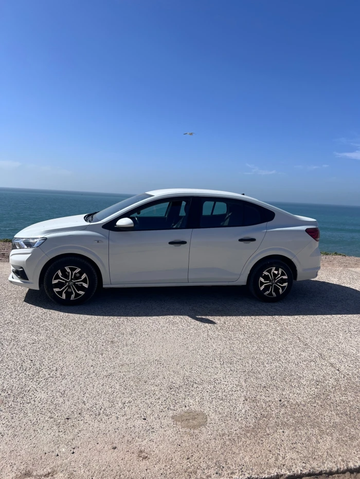 Car Rental with Surf Rack in Tamraght & Taghazout 🏄‍♂️🌊 - cars for rent in tamraght - RENTS.ma