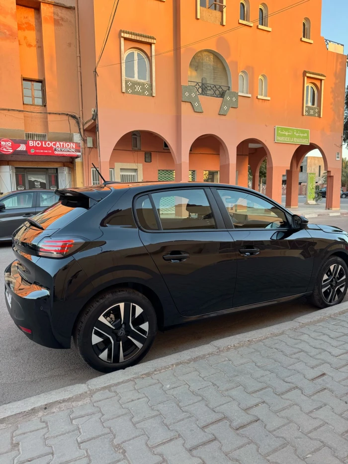 Bio cars - car rental ouarzazate (Peugeot 208) - cars for rent in ouarzazate - RENTS.ma