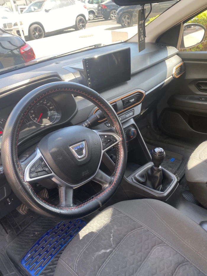 Location Dacia Stepway à agadir – à partir de 300 dh/jour - cars for rent in agadir - RENTS.ma