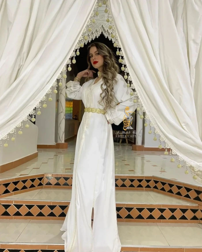 caftan marocain - clothes for rent on RENTS.ma