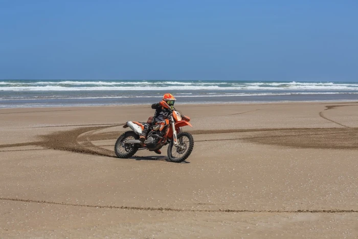 Agadir Motorbike Rental - ENDURO Xplorer - motorcycles for rent on RENTS.ma