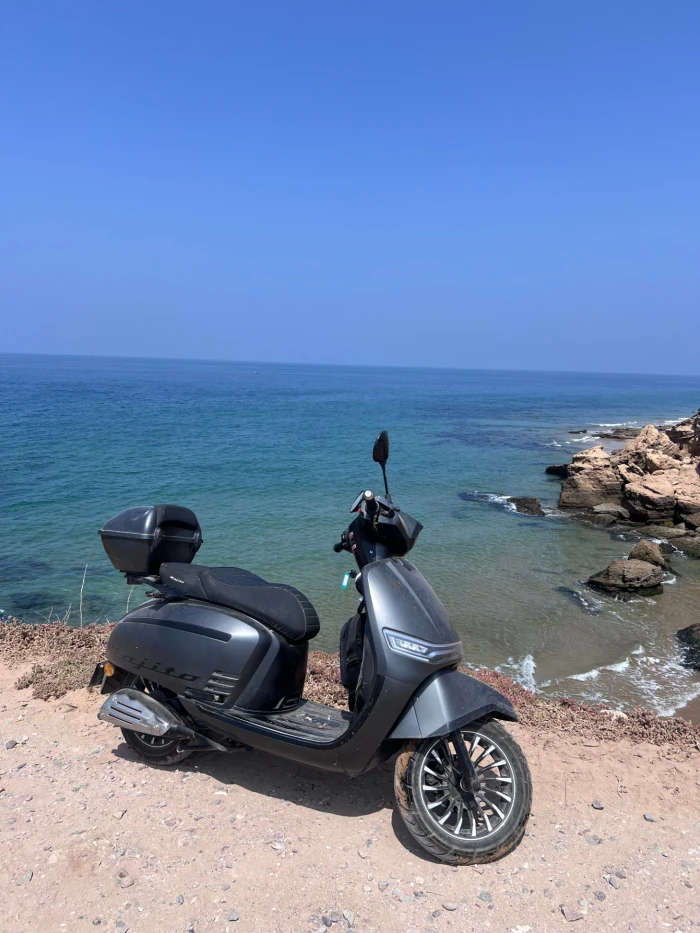 Taghazout Moped Rental | Includes Surf Board Rack & 2 Helmets 🛵🏄‍♂️ - motorcycles for rent in taghazout - RENTS.ma