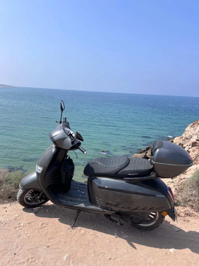 Taghazout Moped Rental | Includes Surf Board Rack & 2 Helmets 🛵🏄‍♂️ - motorcycles for rent in taghazout - RENTS.ma