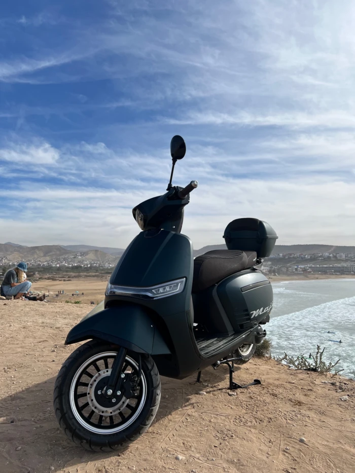 Rent a Surf Scooter in Taghazout with Board Rack & 2 Helmets 🛵🏄‍♂️ - motorcycles for rent in taghazout - RENTS.ma
