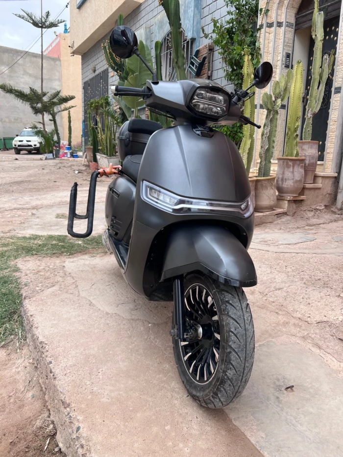 Surf Moped Rental Taghazout & Tamraght | Board Rack 🛵🏄‍♂️ - motorcycles for rent in taghazout - RENTS.ma