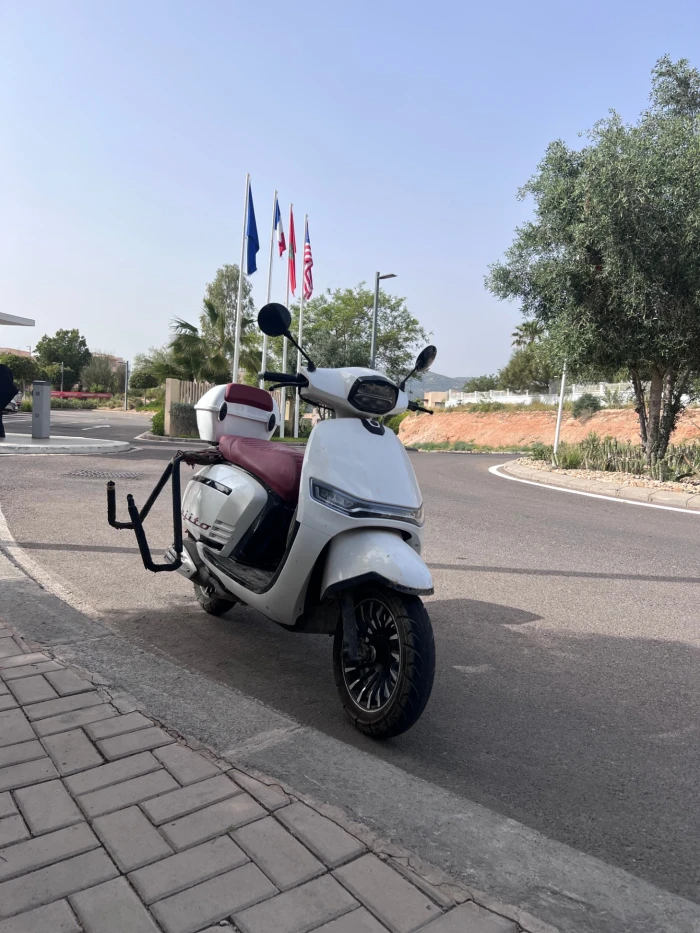 Taghazout Surf Moped Hire | Board Rack Included 🛵🏄‍♂️ - motorcycles for rent in taghazout - RENTS.ma