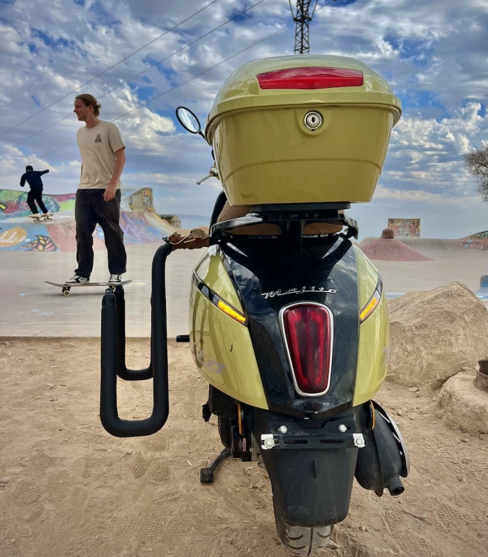 Rent an 80cc Surf Scooter in Taghazout - motorcycles for rent in taghazout - RENTS.ma