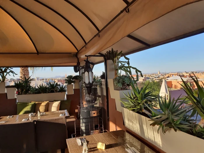 Rooftop Restaurant Marrakech – Elegant Dining at Un Déjeuner à Marrakech 🍴 - restaurants for rent in marrakech - RENTS.ma
