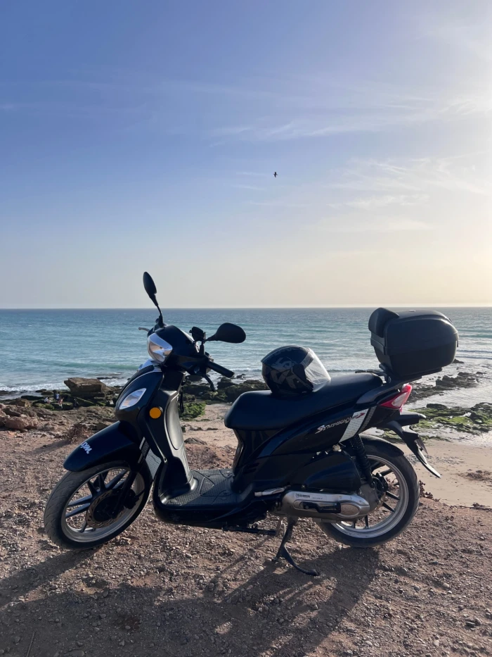 Rent SYM Symphony ST Black with Surf Rack - scooters for rent in agadir - RENTS.ma