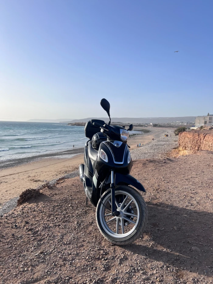 Rent SYM Symphony ST Black with Surf Rack - scooters for rent in agadir - RENTS.ma