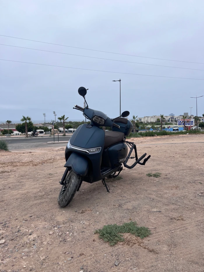 Moped for Rent in Taghazout with Surf Rack Included 🌊🏄‍♂️ - scooters for rent in taghazout - RENTS.ma