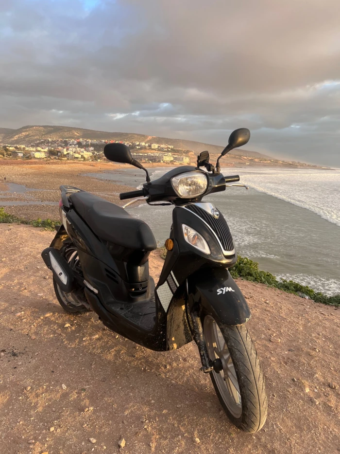 Moped Hire in Taghazout & Tamraght with Surf Rack 🌊🏄‍♂️ - scooters for rent in taghazout - RENTS.ma