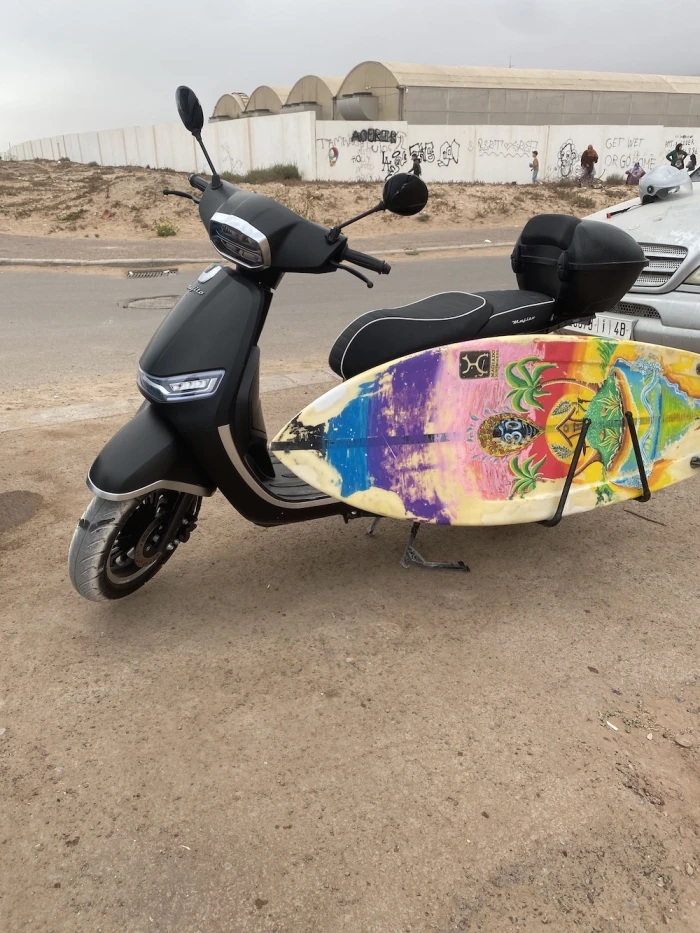 Surf Scooter Rental Taghazout & Tamraght: Board Rack + Free Delivery - scooters for rent in taghazout - RENTS.ma
