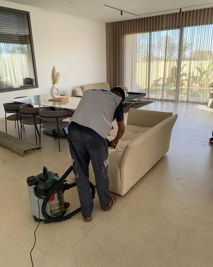 Nettoyage, Décapage et Traitement Bejjmate avec Protection - Marrakech - services for rent in marrakech - RENTS.ma