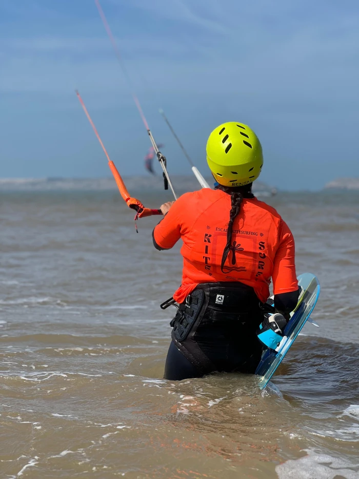 2h kitesurf lessons in Essaouira - surf for rent on RENTS.ma
