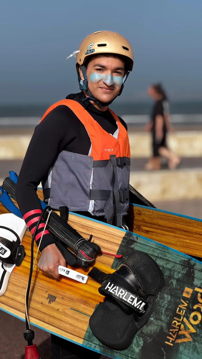 Kitesurfing course in Essaouira 🪁 | lessons, surfing, wingfoil - surf for rent in essaouira - RENTS.ma