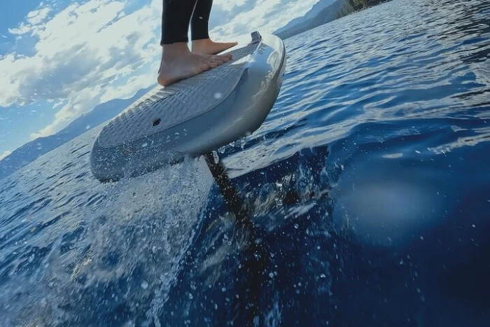 Essaouira 1 Hour eFoil Lesson with Changing Rooms And Hot Showers - surf for rent in essaouira - RENTS.ma