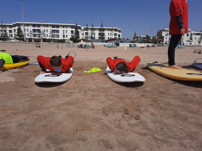 2 hours Essaouira Surfing Lesson - surf for rent in essaouira - RENTS.ma