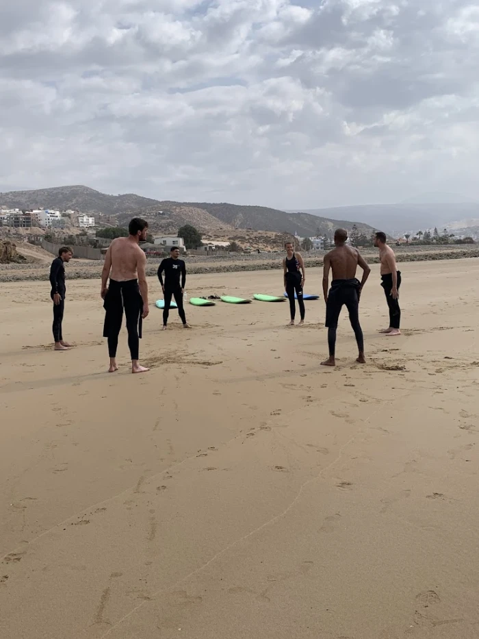 La Cabane Surf Trip - surfing in taghazout - surf for rent in taghazout - RENTS.ma