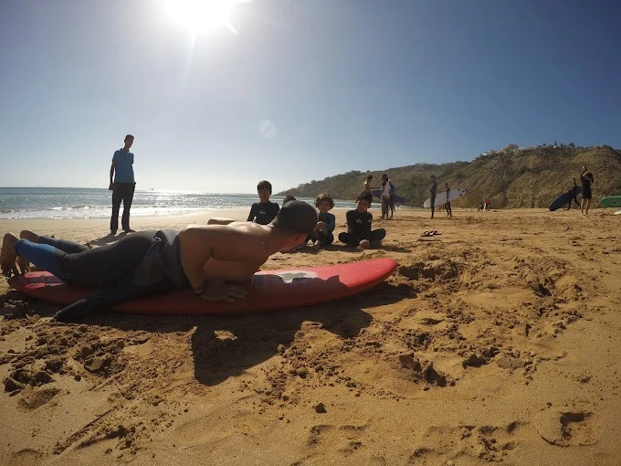 Pack Découverte : Initiation au Surf à Safi - surf for rent in safi - RENTS.ma