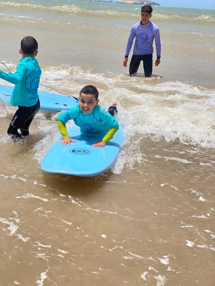 Vagues et Aventures : Une Expérience de Surf Inoubliable - surf for rent in essaouira - RENTS.ma
