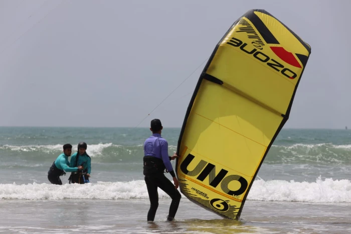 Kitesurf : Apprentissage des Bases pour Débutants - surf for rent in essaouira - RENTS.ma