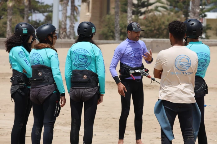 Kitesurf : Apprentissage des Bases pour Débutants - surf for rent in essaouira - RENTS.ma