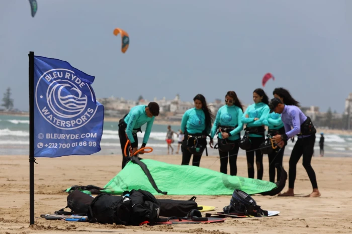Kitesurf : Apprentissage des Bases pour Débutants - surf for rent in essaouira - RENTS.ma