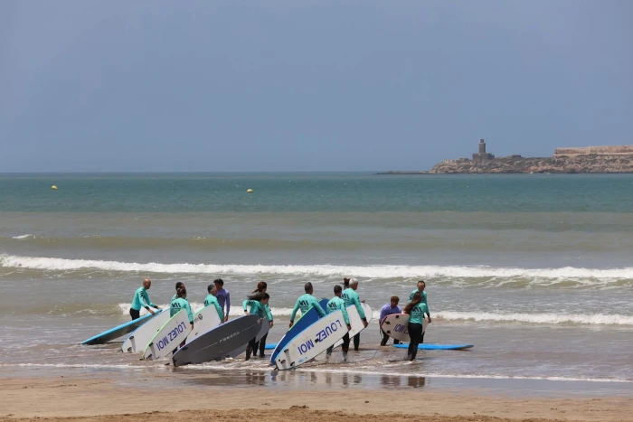 Surf Lessons in Essaouira – Group, Private & Surf Trips - surf for rent in essaouira - RENTS.ma