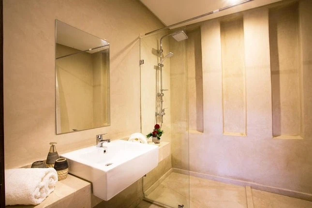 Luxurious 5-Bedroom Villa on Route Ourika, Marrakech - villas for rent in marrakech - RENTS.ma