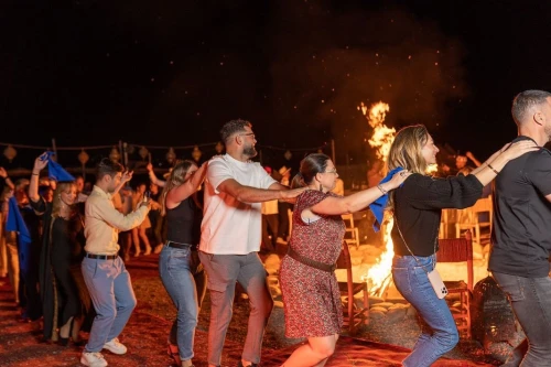 Luxury Day Pass: 3-Course Lunch with a Wide Epic Desert Pool + 1-Hour Quad Ride - book activity in marrakech - RENTS.ma