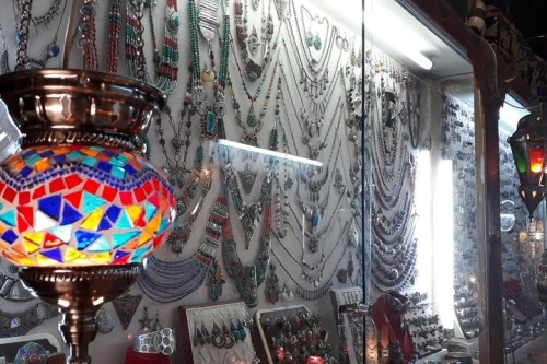 Fes Handicrafts and Shopping Tour - book activity in fes - RENTS.ma