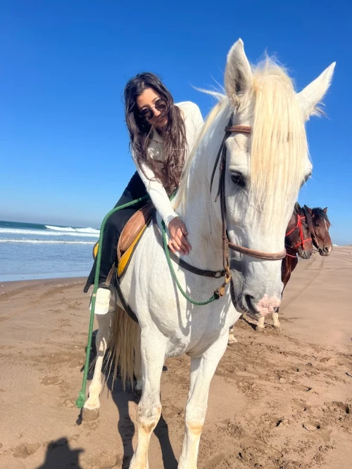 Sunset Horse Ride in Casablanca – Dar Bouazza 🌅 - book activity in casablanca - RENTS.ma
