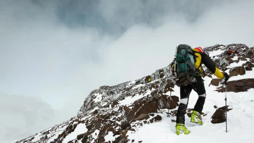 Toubkal Express - book activity in marrakech - RENTS.ma