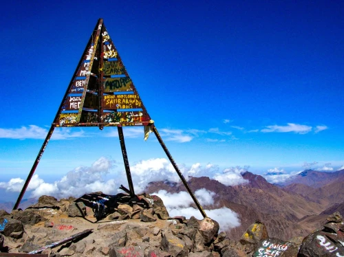 Toubkal Express - book activity in marrakech - RENTS.ma
