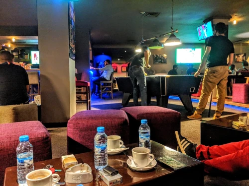 Le Cercle Pool hall Marrakech - billard marrakech - billiard for rent in marrakech - RENTS.ma
