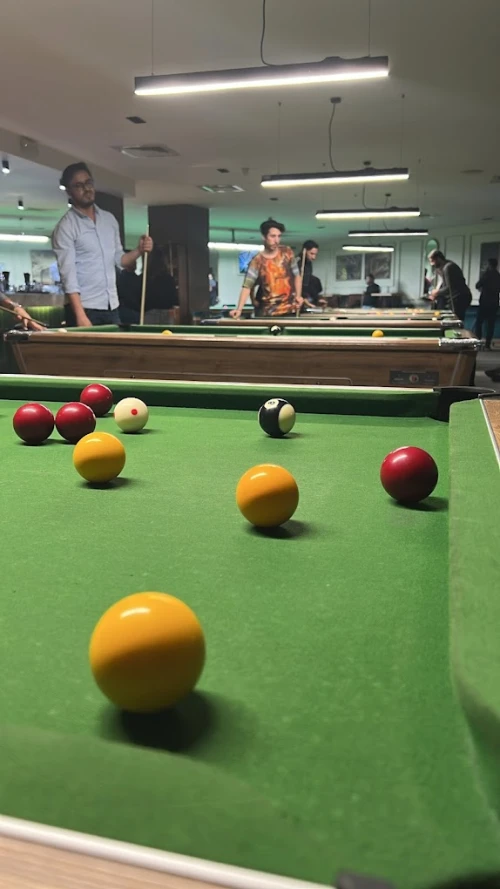 Vegas Pool - Cafe Billard Marrakech - billiard for rent in marrakech - RENTS.ma