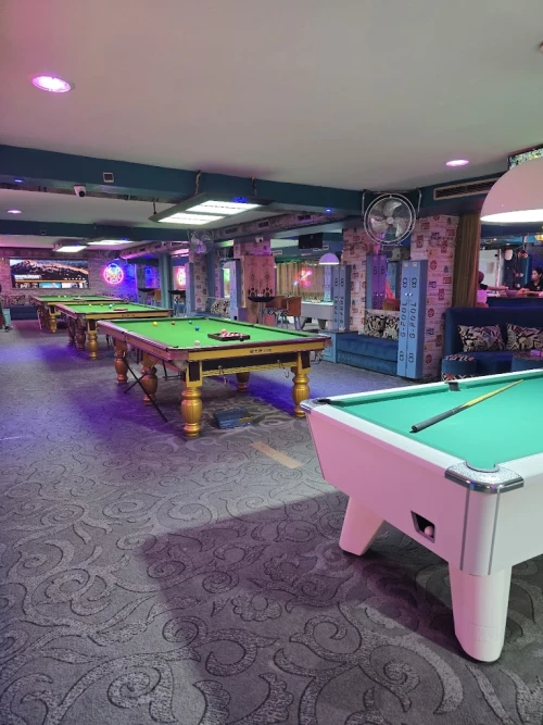 G-Pool Marrakech - Pool hall in Marrakesh - billiard for rent in marrakech - RENTS.ma
