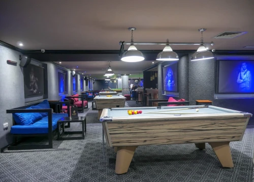 Living pool Marrakech - Pool hall in Marrakesh - billiard for rent in marrakech - RENTS.ma