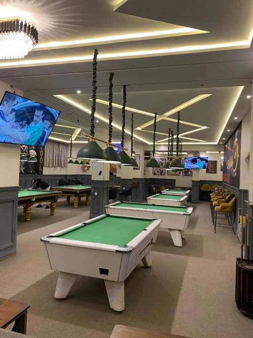 Malizia Club - Pool billard club marrakech - billiard for rent in marrakech - RENTS.ma