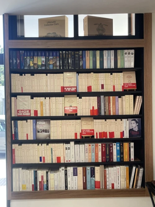 Librairie porte d'Anfa casablanca - books for rent in casablanca - RENTS.ma