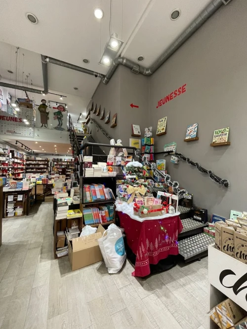 Librairie Livremoi - Book store in Casablanca - books for rent in casablanca - RENTS.ma