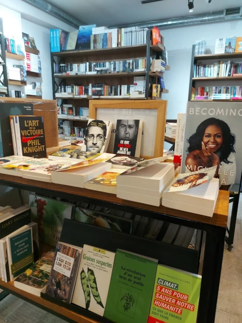 Librairie Livremoi - Book store in Casablanca - books for rent in casablanca - RENTS.ma